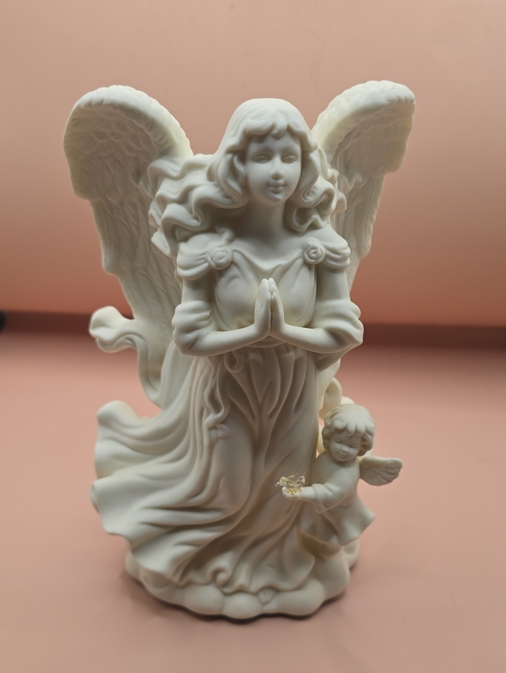 Party Lite Angel Of Hope Candle Holder P7638